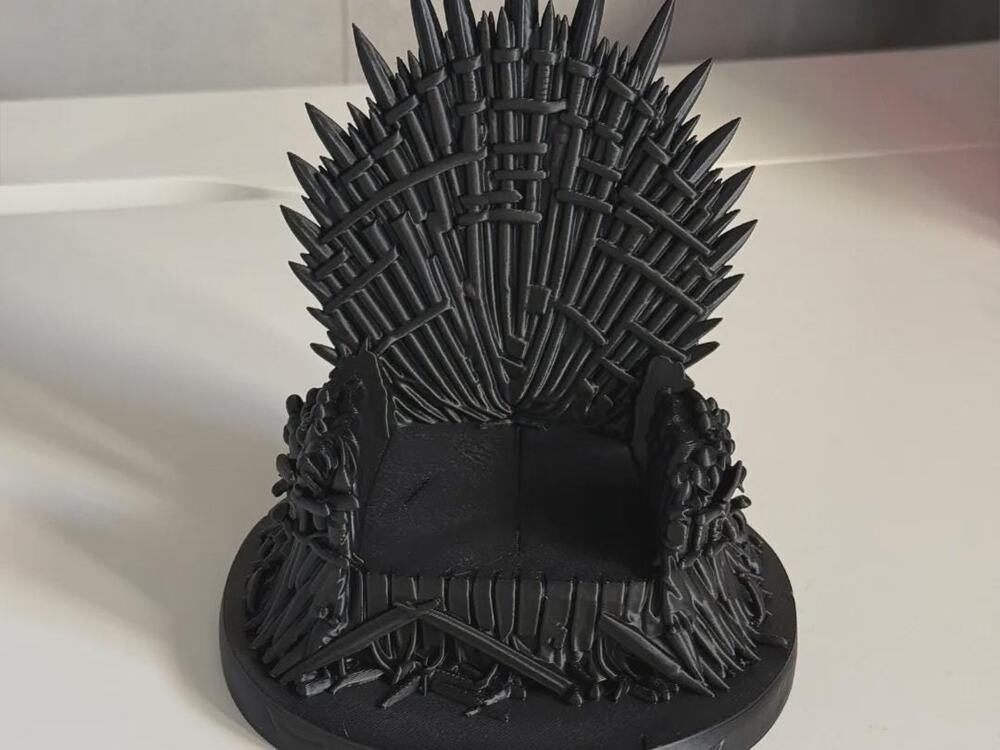 Iron Throne Phone Holder